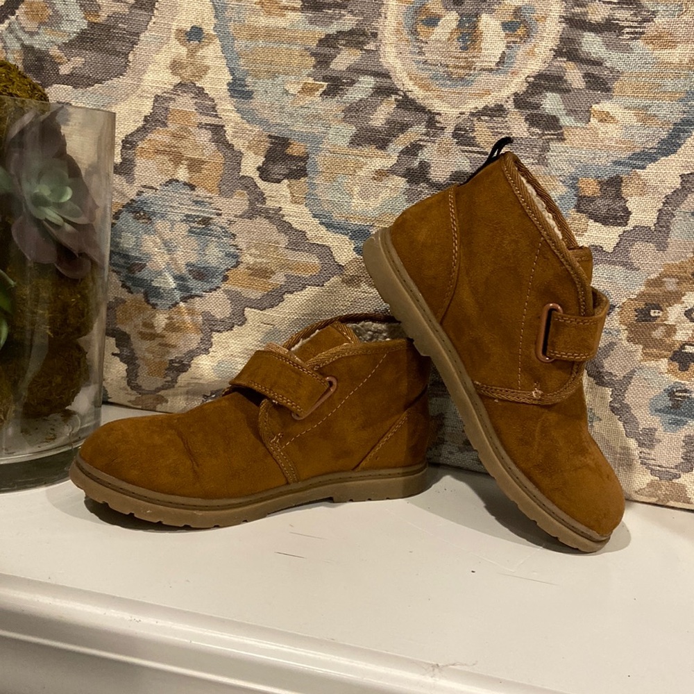 Kids Suade Shoes